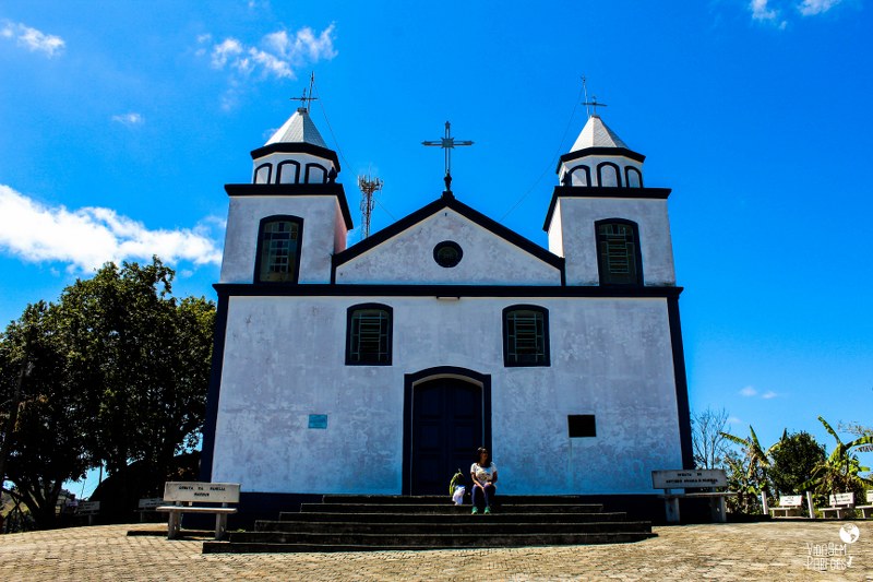 Santa Rita de Jacutinga - MG: Igrejinha do Alto