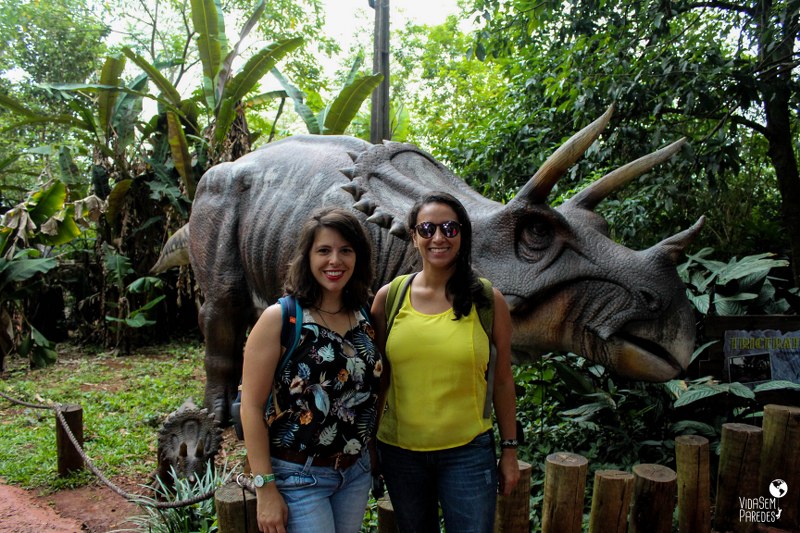 Como funciona a visita ao Vale dos Dinossauros e Maravilhas do Mundo