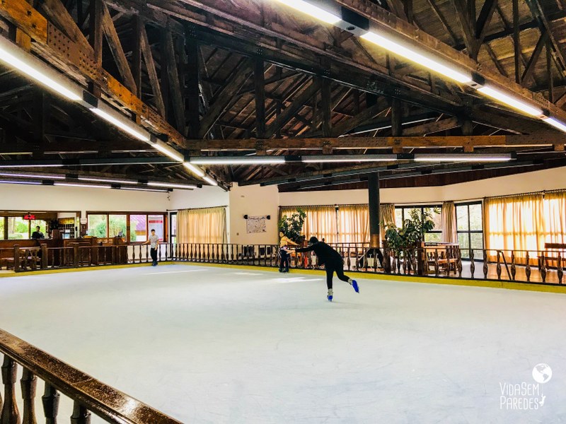 Patinação no Gelo Monte Verde